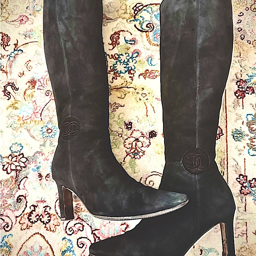 CHANEL Black Heeled Boots riding boots - Picture 5 of 15